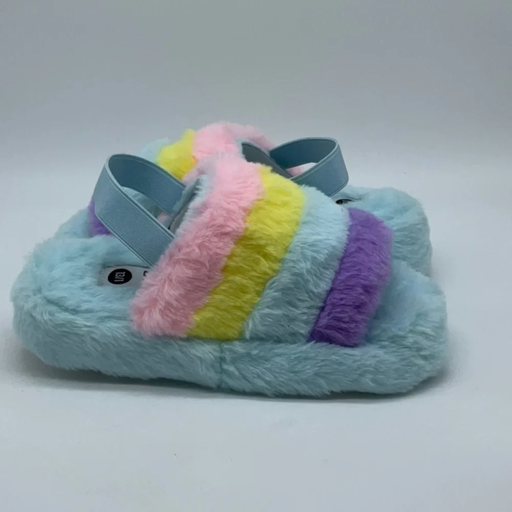 Fabkids Multi-Color Cozy Slipper